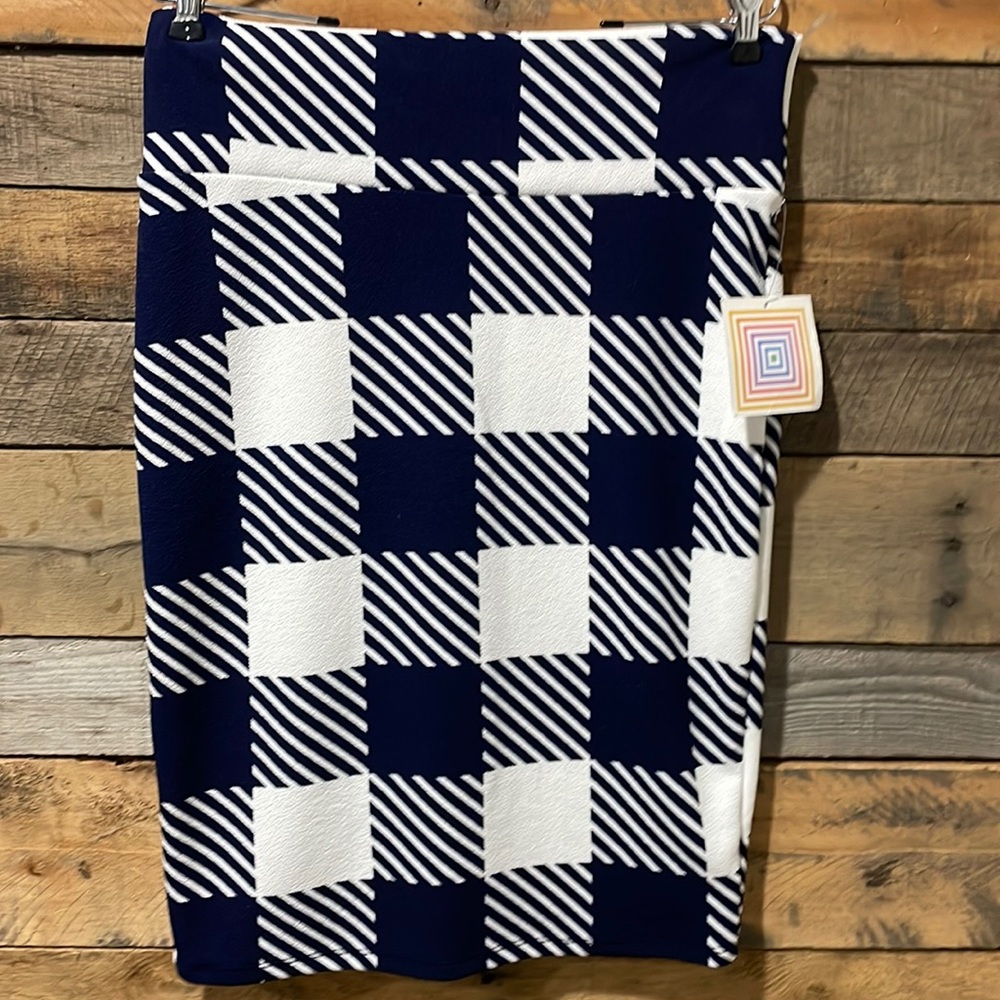 LuLaRoe Cassie pencil skirt (M)